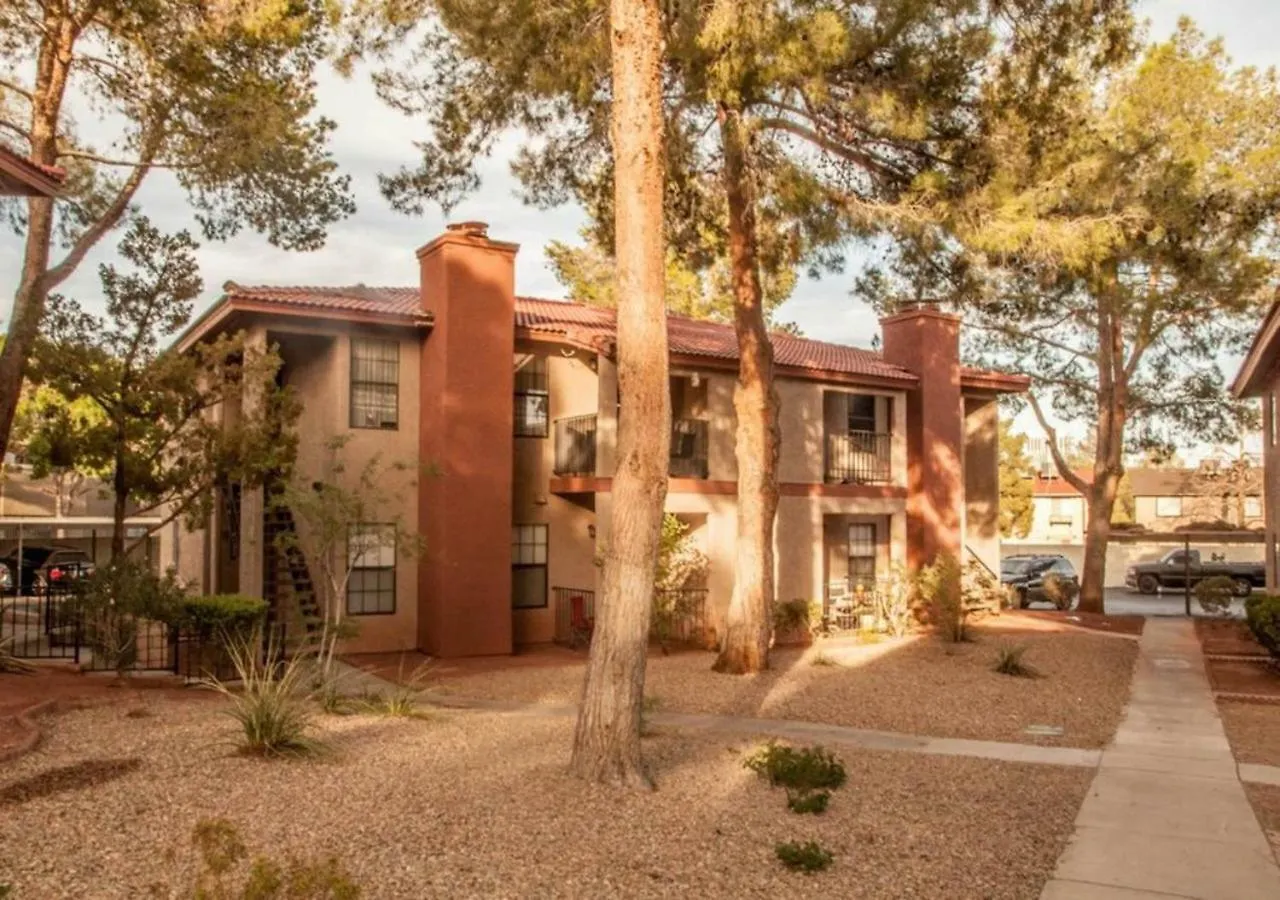 Apartament Luxurious Stay At Modern Condo Las Vegas
