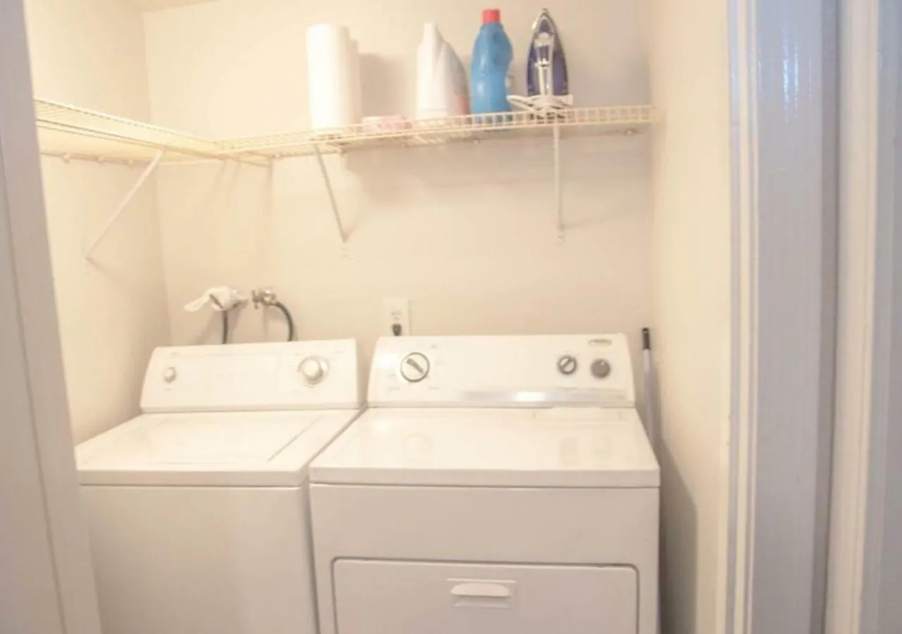 Apartament Luxurious Stay At Modern Condo Las Vegas